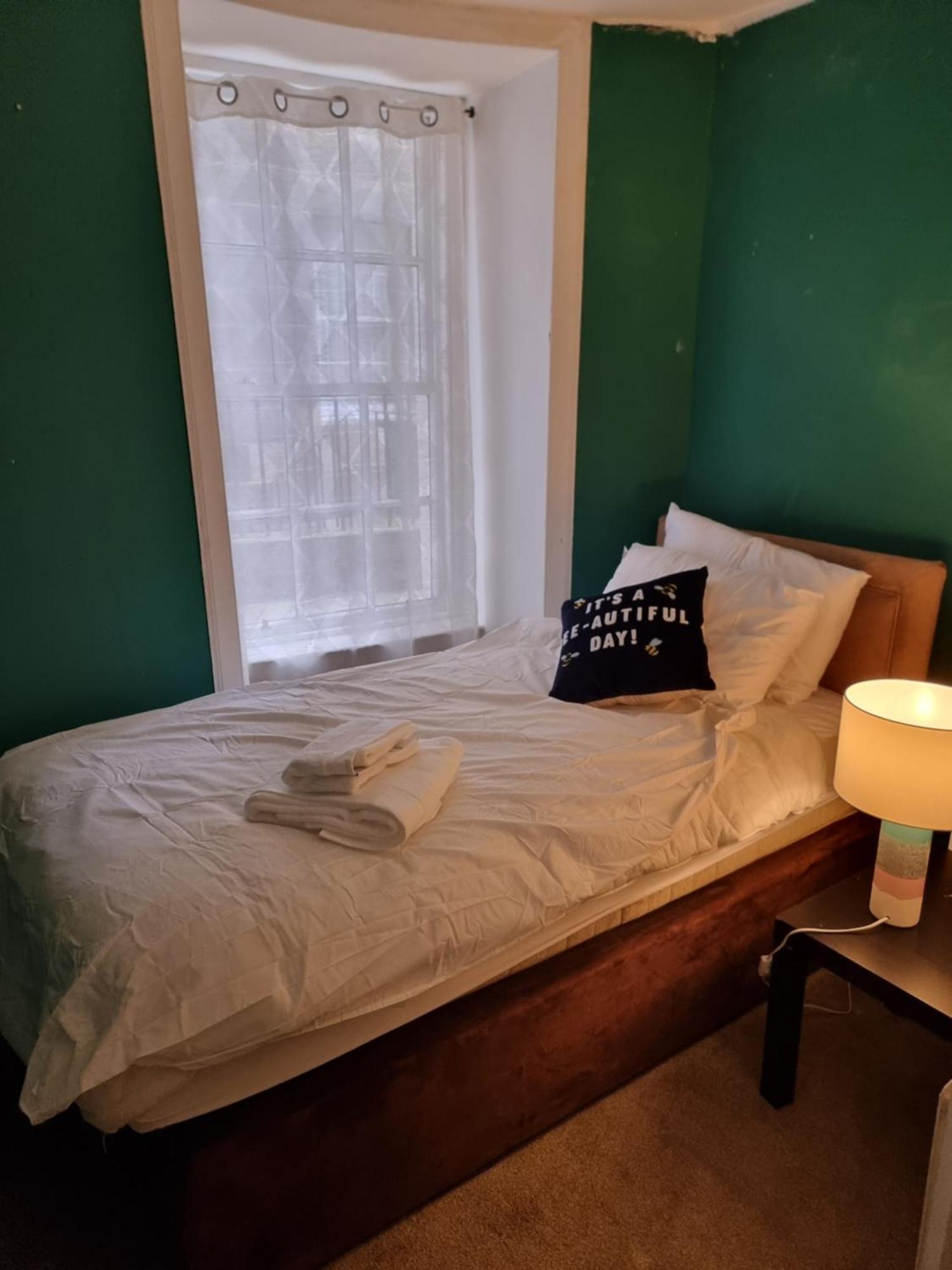 Homely 3 Bedroom In The Heart Of Appartement Édimbourg