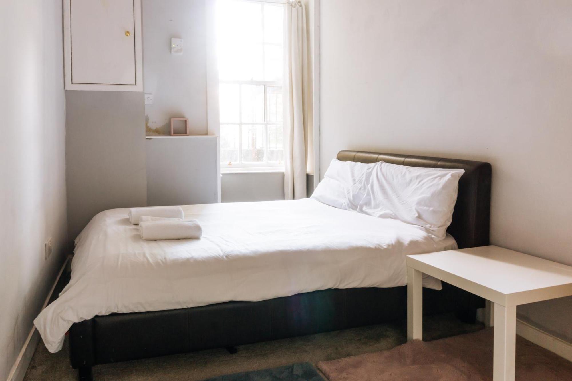 Homely 3 Bedroom In The Heart Of Édimbourg