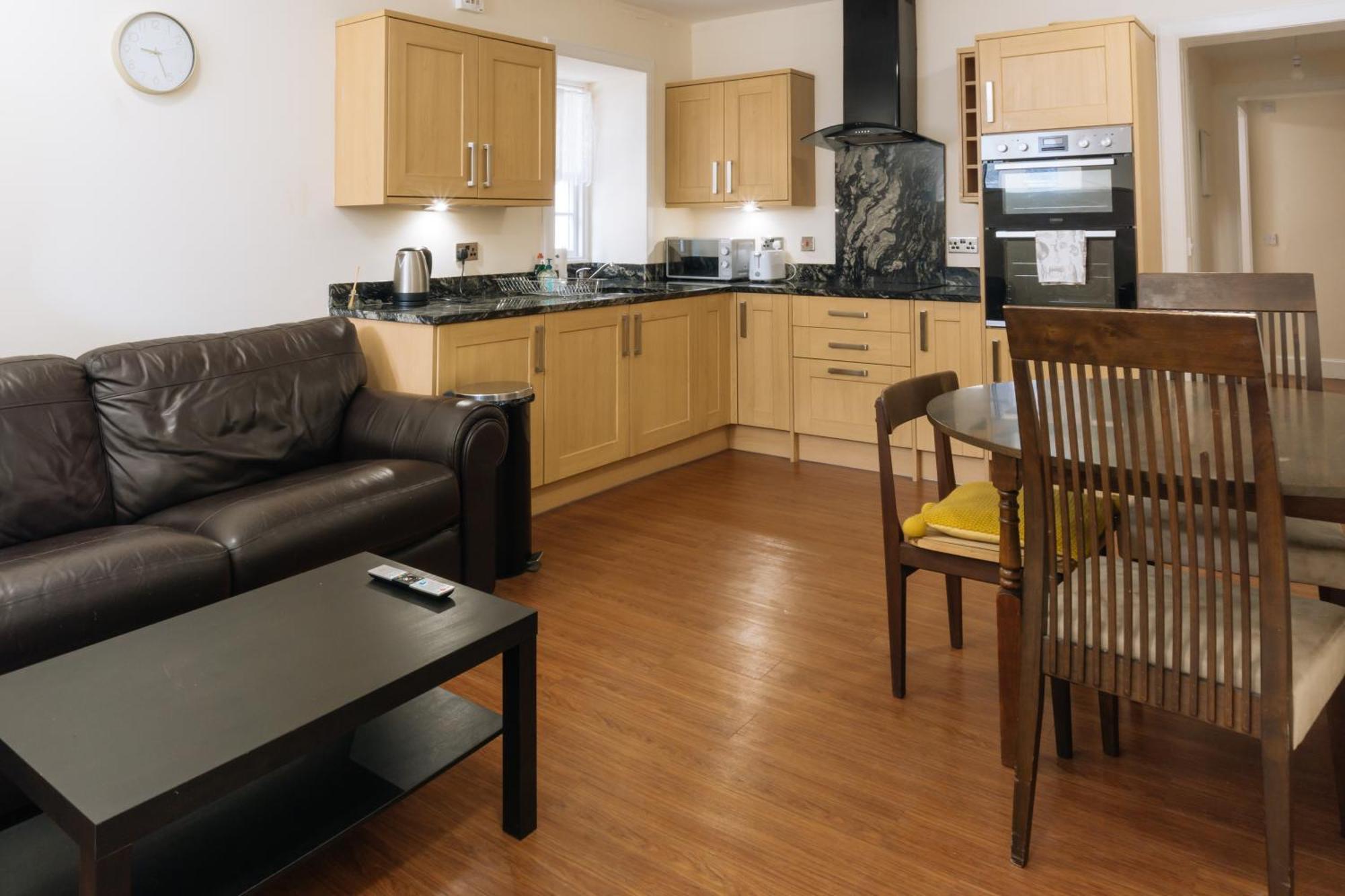 Homely 3 Bedroom In The Heart Of * Édimbourg
