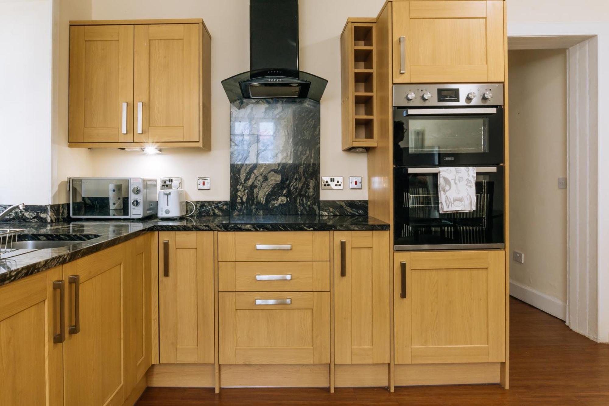 Homely 3 Bedroom In The Heart Of Édimbourg